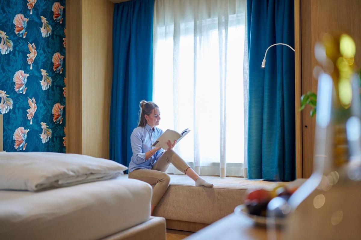 שטראובינג Hotel Der Einrichter מראה חיצוני תמונה